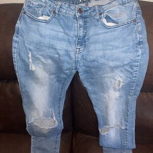 Forever 21 Distressed Light Blue Women's Jeans size 30